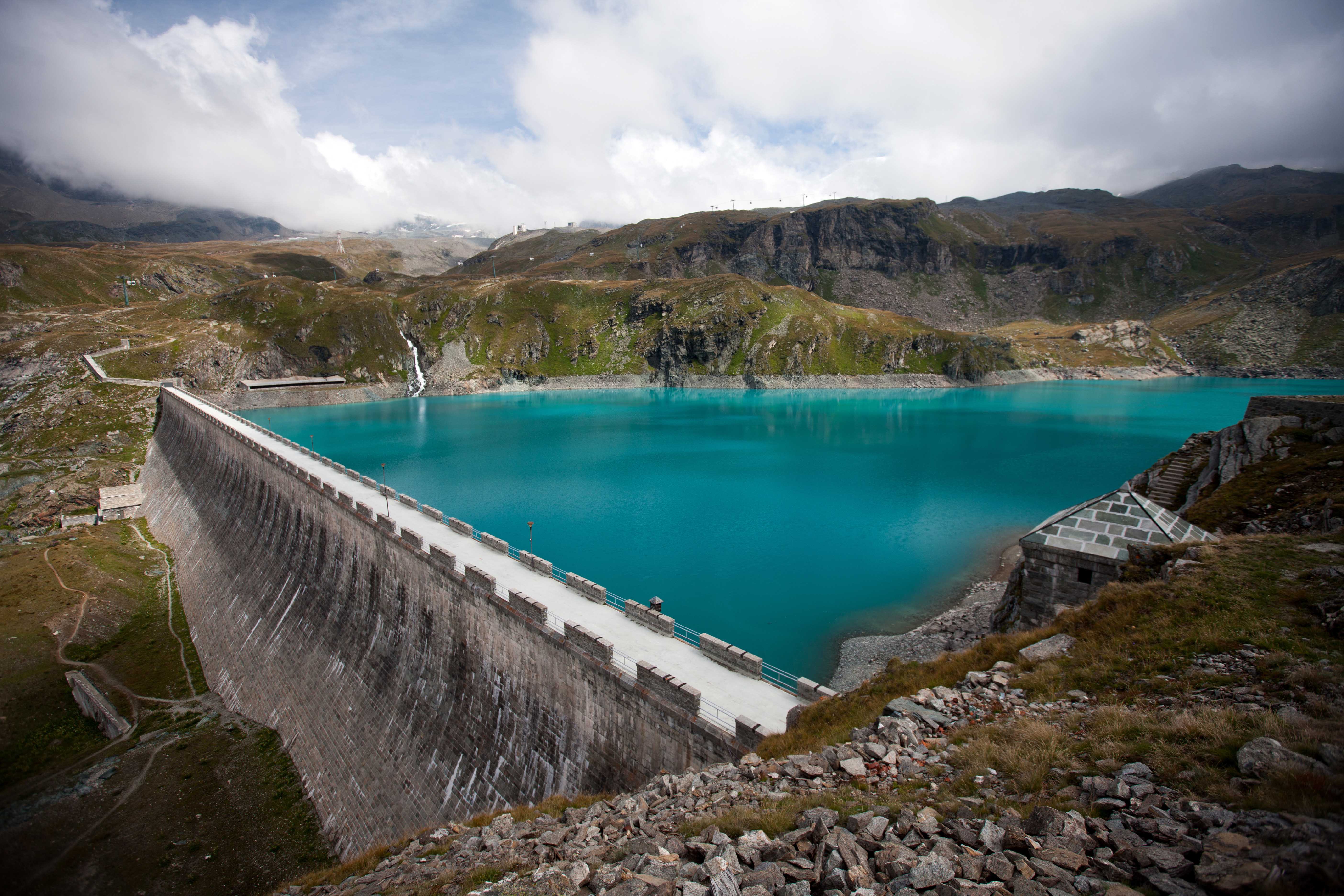 Diga del lago del Goillet