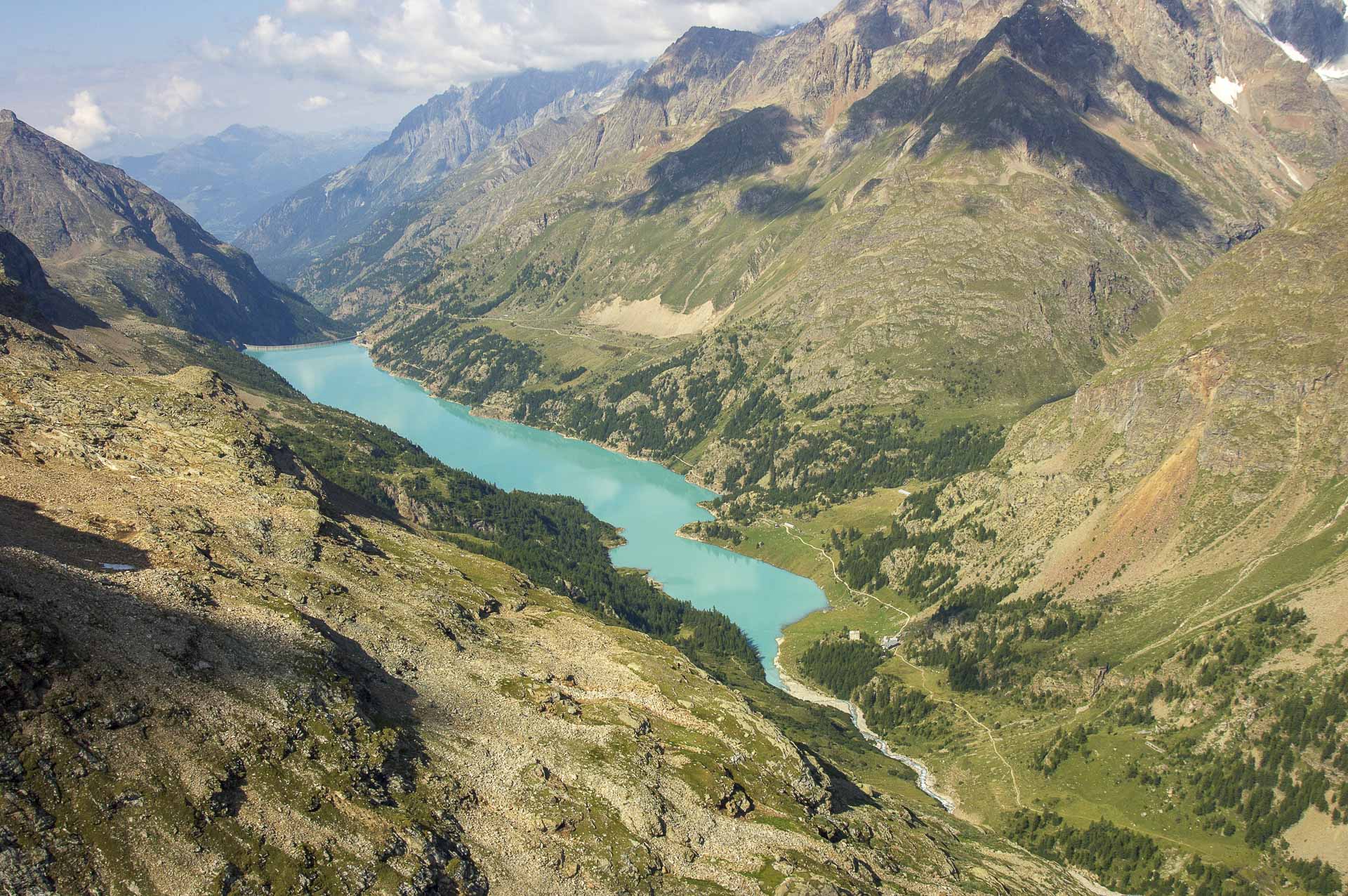 Diga di Place Moulin Impianto per energia idroelettrica rinnovabile Gruppo CVA