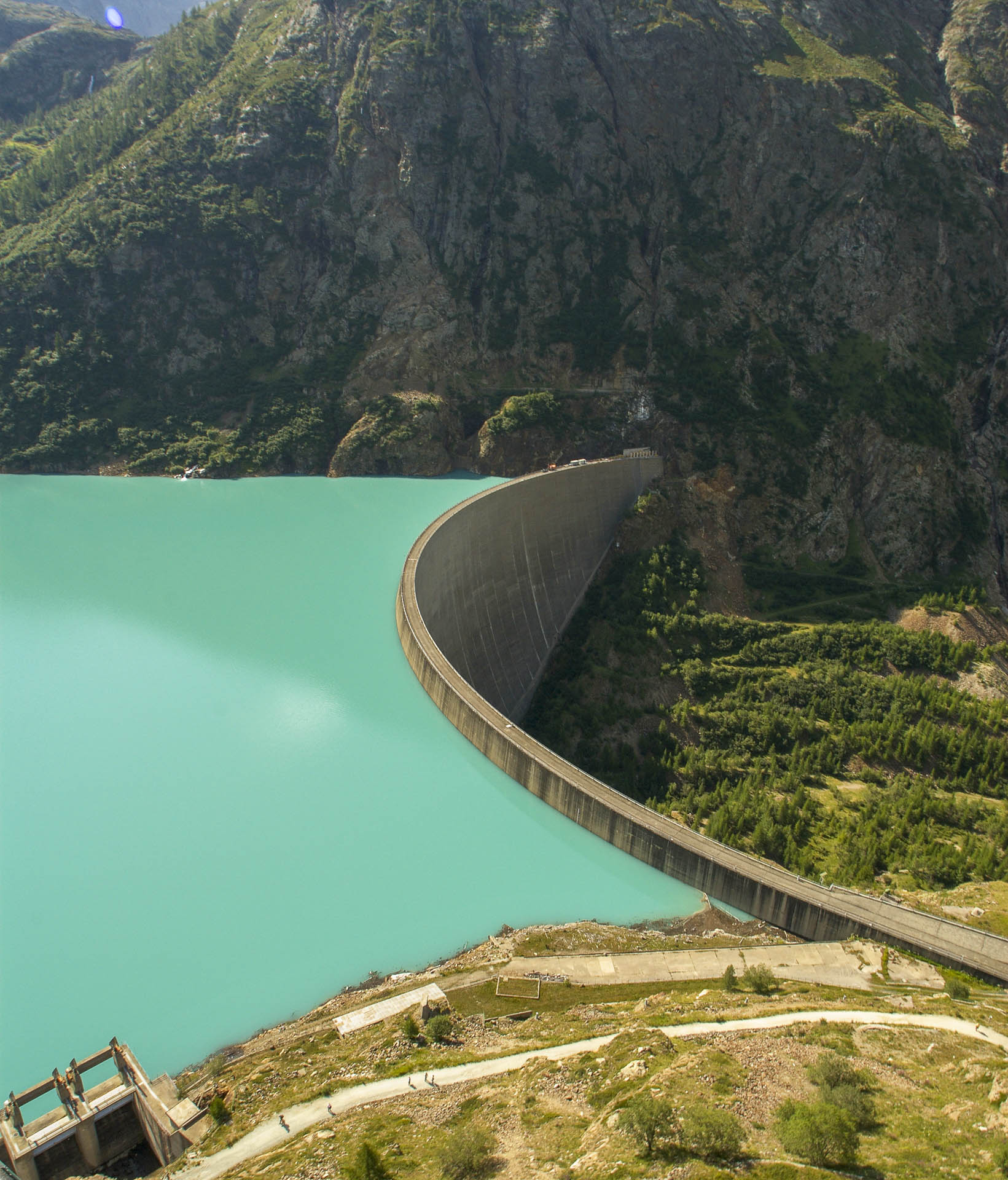 Diga di Place Moulin Impianto per energia idroelettrica rinnovabile Gruppo CVA