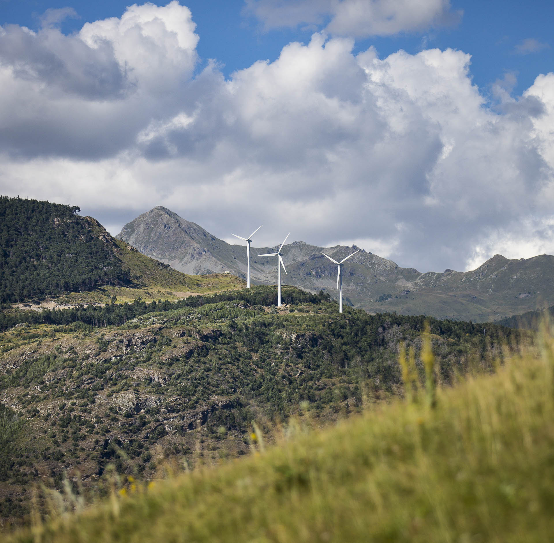 Impianto produzione energia verde eolica 100% Green Saint-Denis